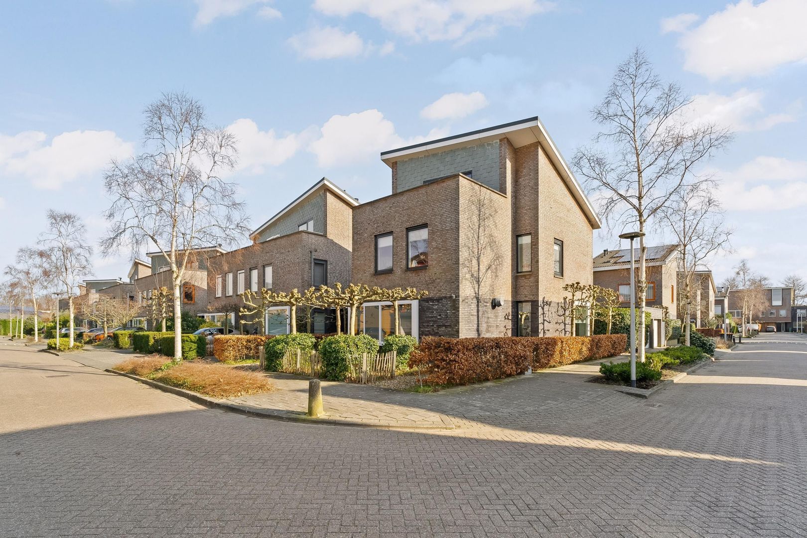 Willem Barthoenstraat 20, Voorhout foto-0