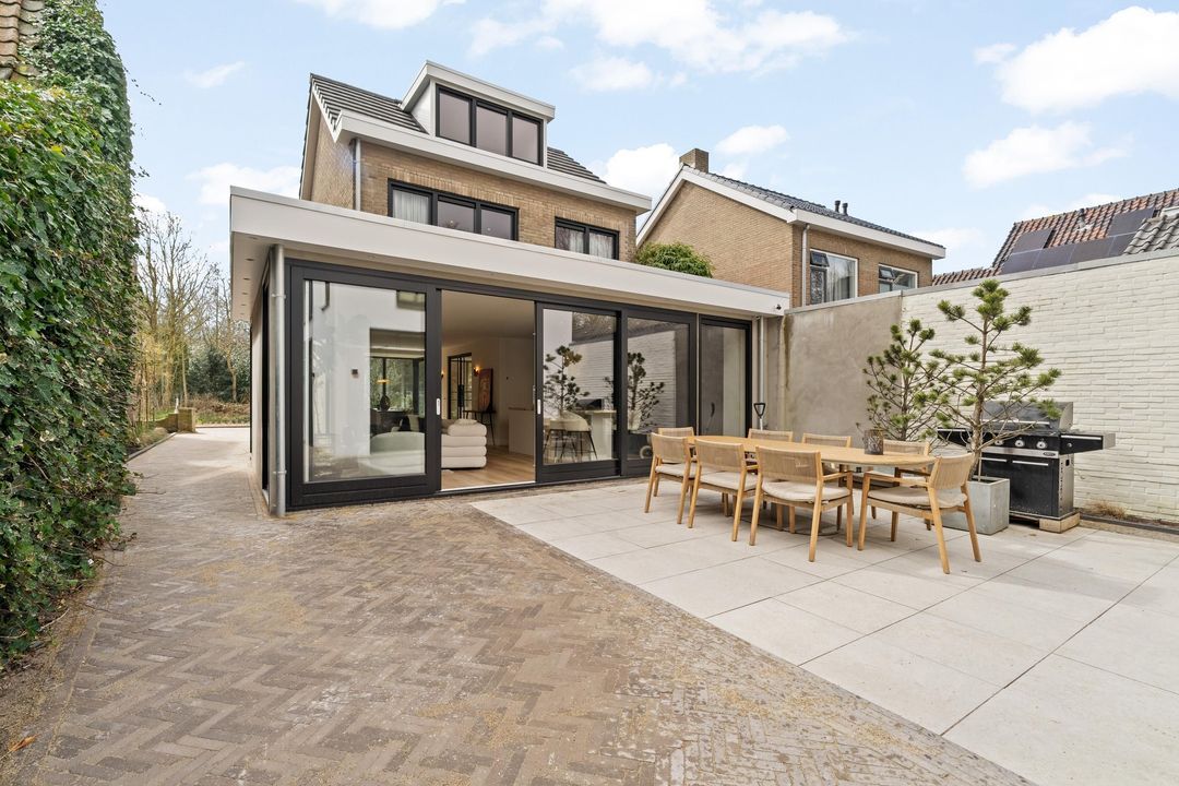 Schiestraat 20<br/><small>&euro; 1.295.000 k.k.</small>