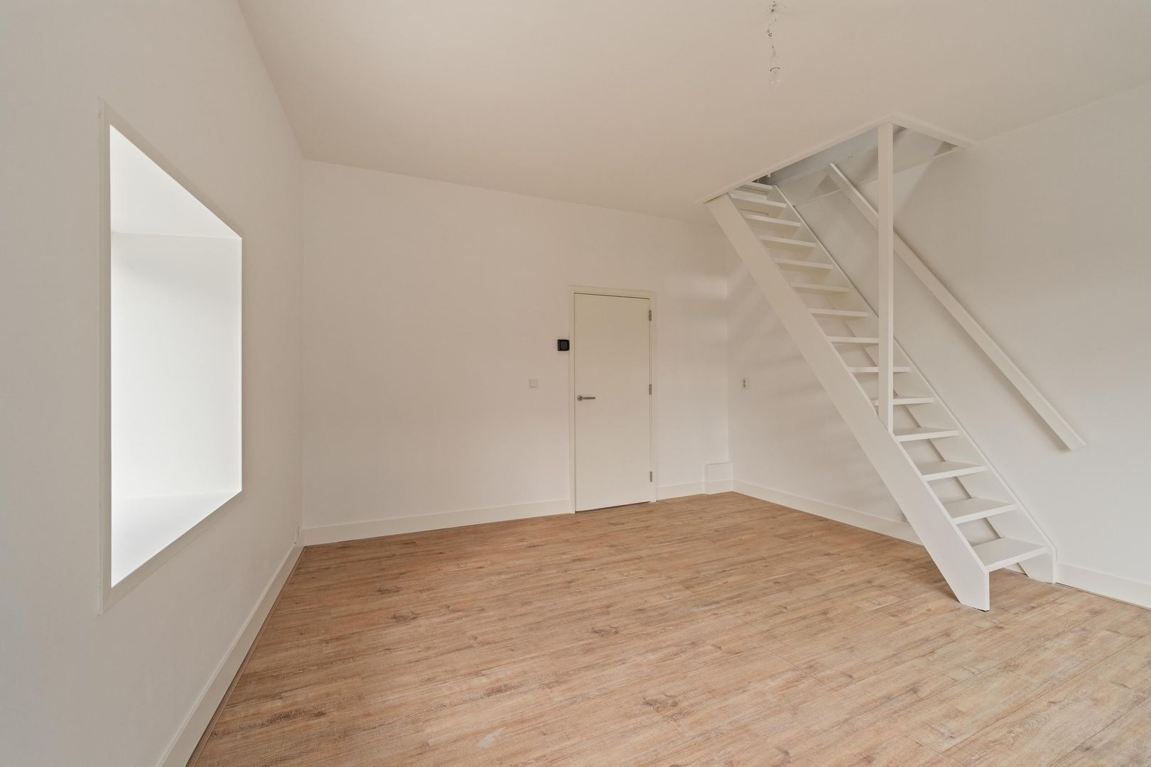 Abraham van Royenstraat 106 A, Noordwijk foto-8