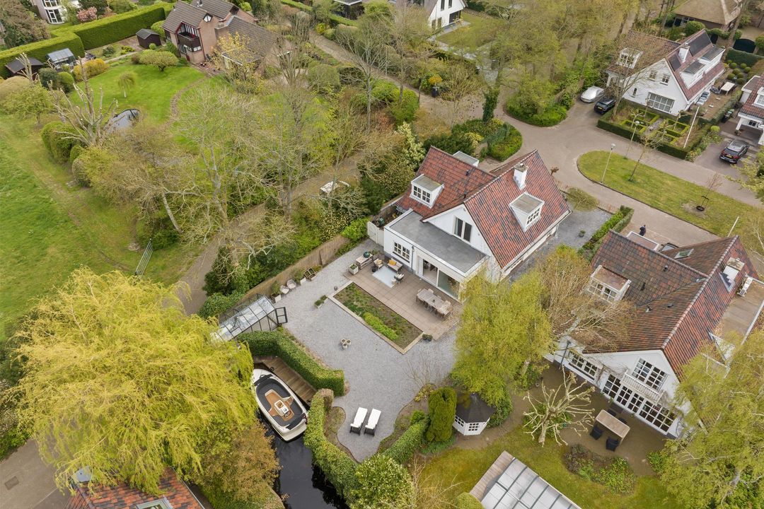 Poelweg 16<br/><small>&euro; 1.895.000 k.k.</small>