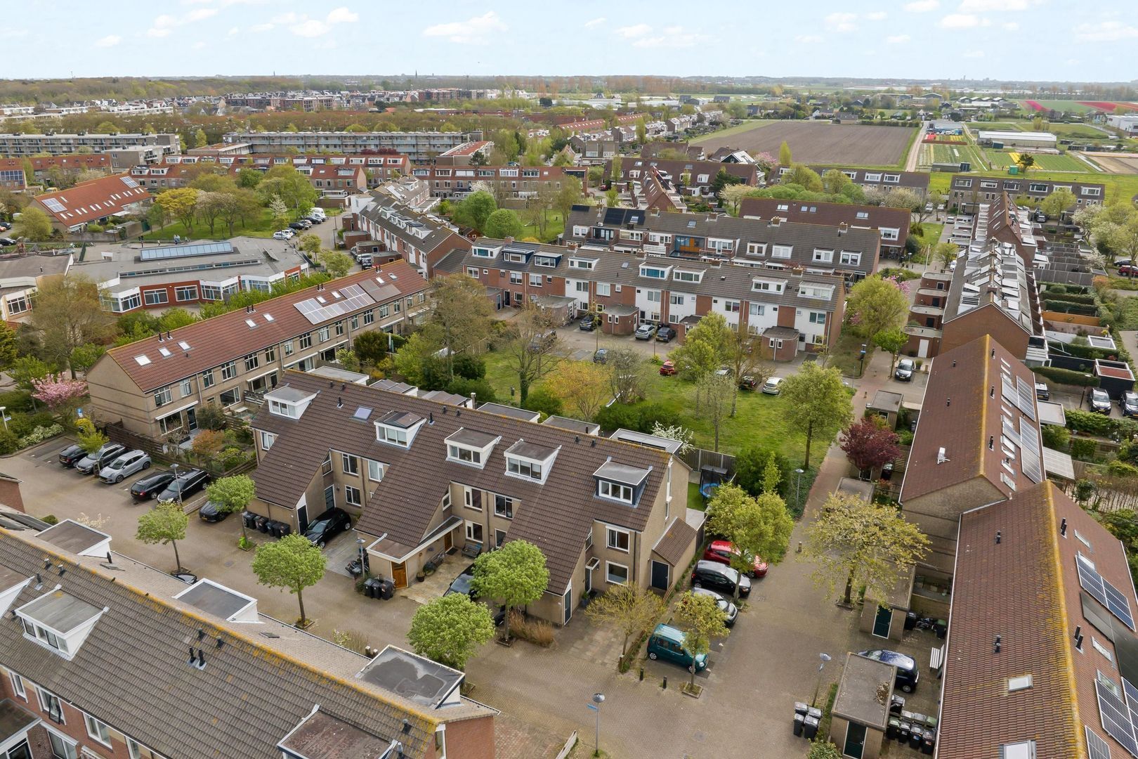 Branding 27, Noordwijk foto-1