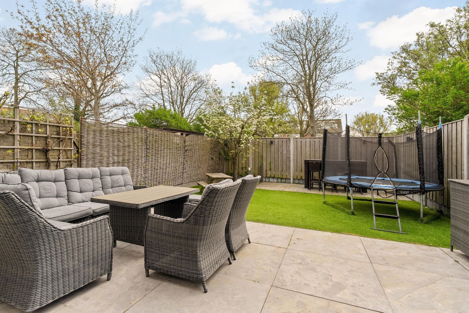 Branding 27, Noordwijk foto-2