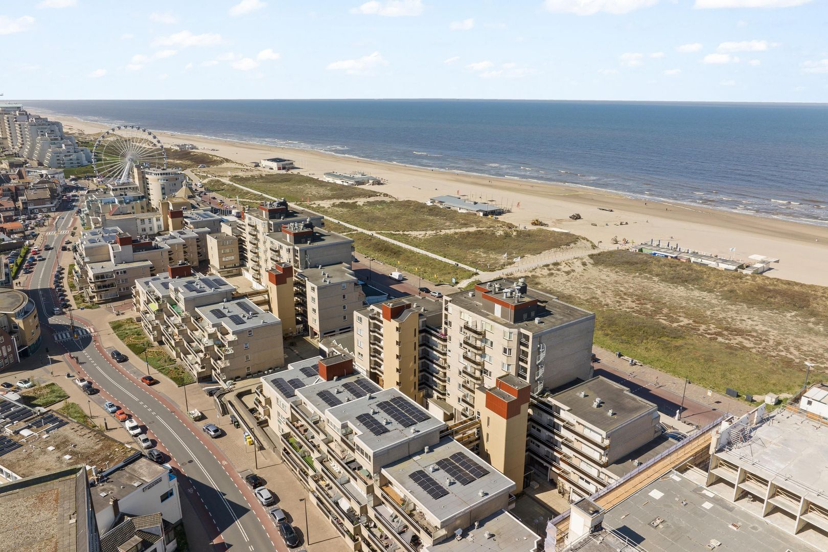 Adelaert 30, Noordwijk foto-0