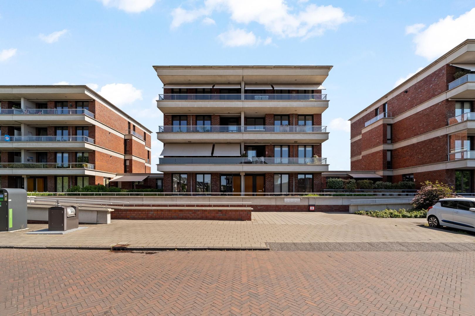 Biezenland 43, Noordwijk foto-1