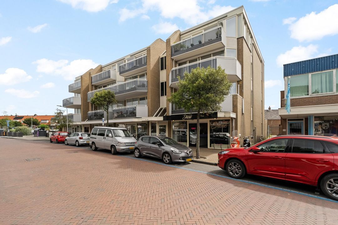 Prins Bernhardstraat 76<br/><small>&euro; 579.000 k.k.</small>