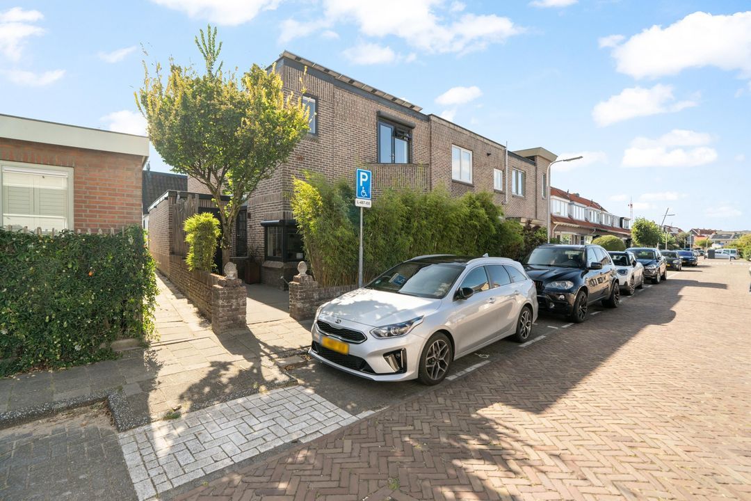 Daniël Noteboomstraat 1<br/><small>&euro; 679.000 k.k.</small>