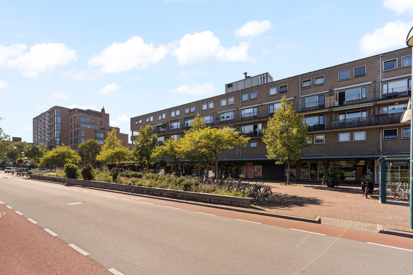 Irislaan 135, Oegstgeest foto-1