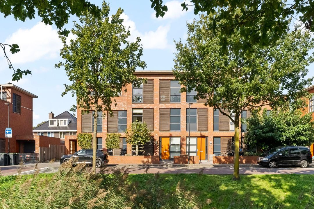 Overbeek 38<br/><small>&euro; 839.000 k.k.</small>