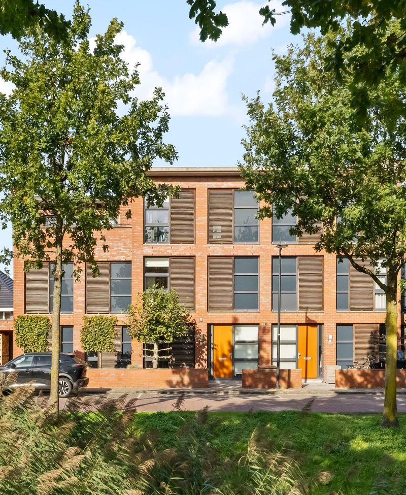 Overbeek 38, Noordwijk