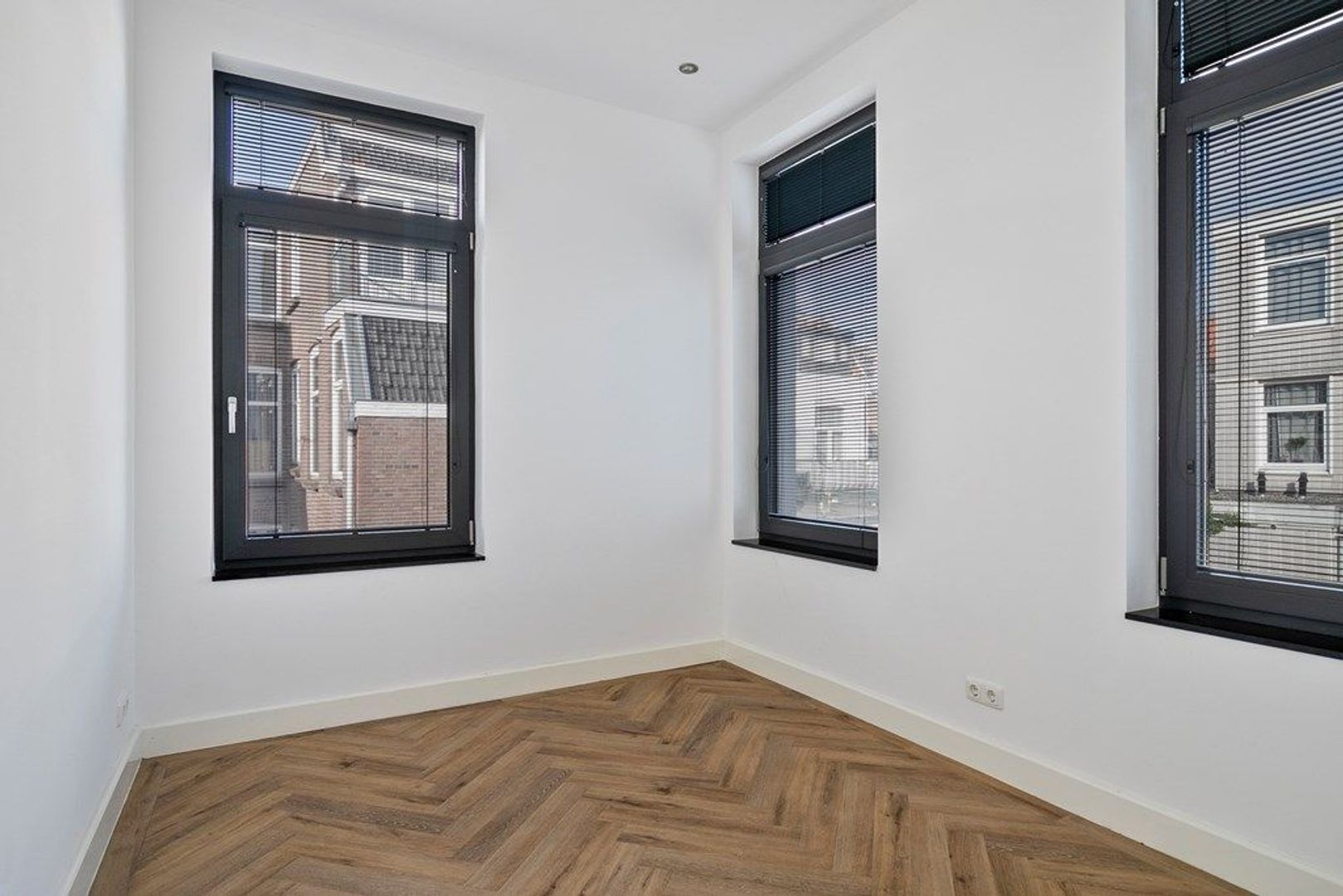 Fahrenheitstraat 12, Den Haag foto-8