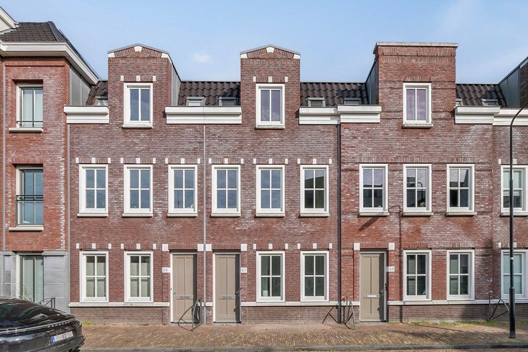 Plaspoelstraat 67, Leidschendam