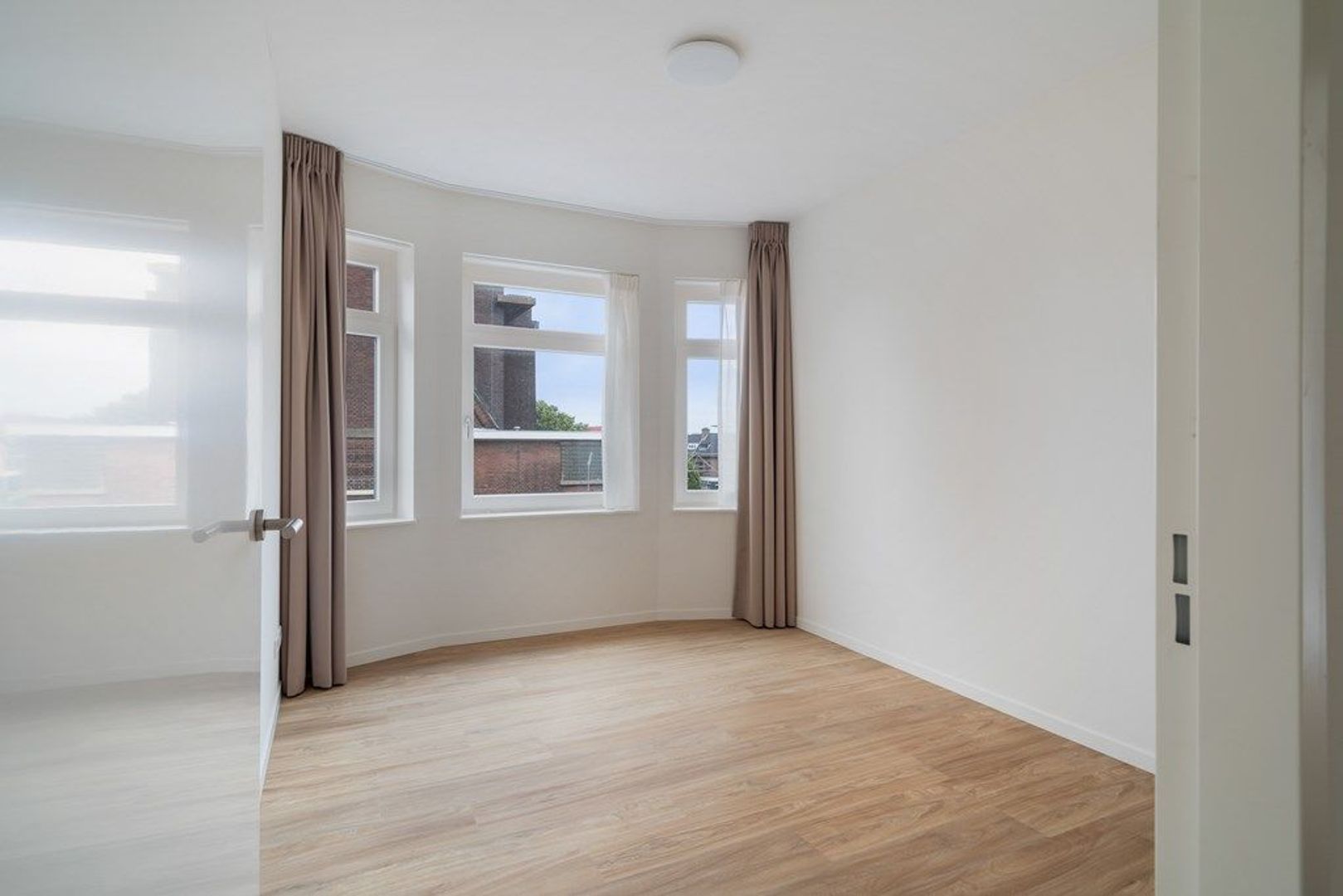 Laan Van Meerdervoort 631, Den Haag foto-9