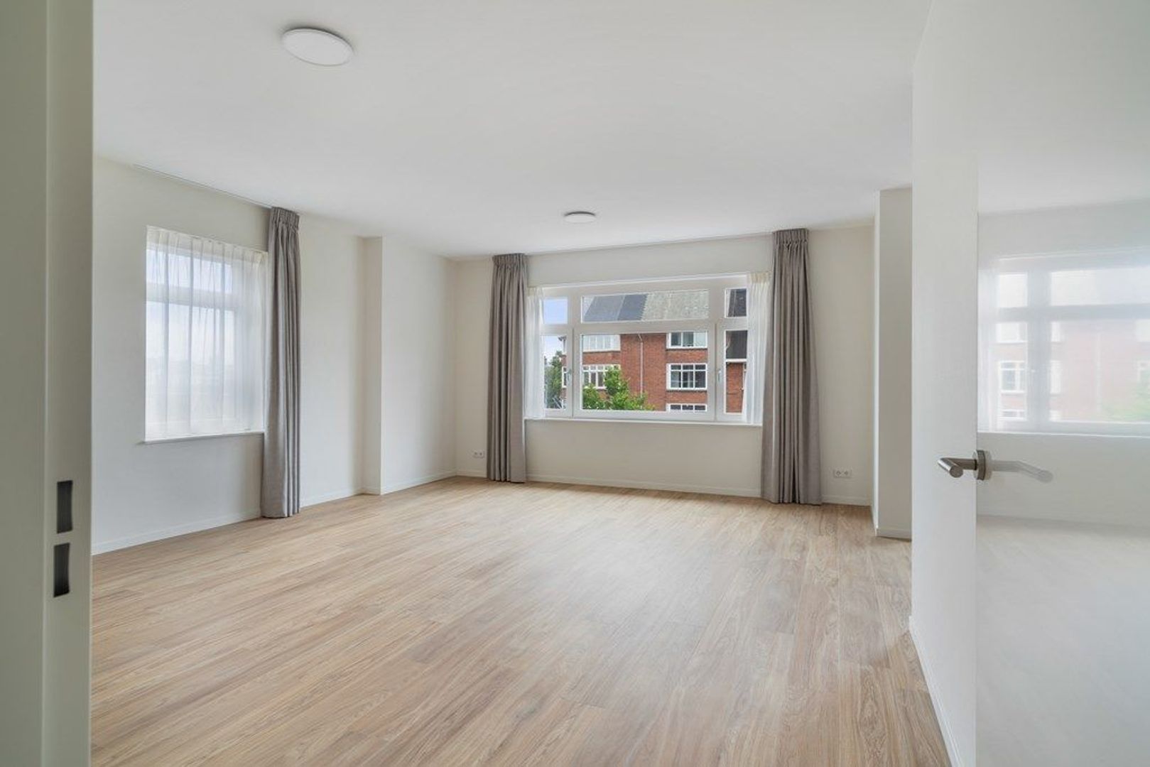 Laan Van Meerdervoort 631, Den Haag foto-0