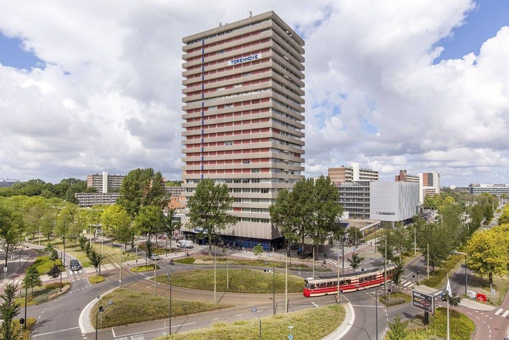 Martinus Nijhofflaan 2 C9, Delft foto-0