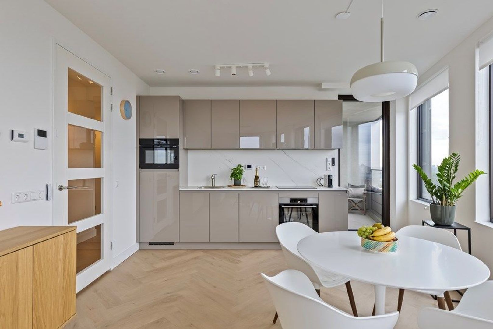 Vliegerstraat 90, Leiden foto-1