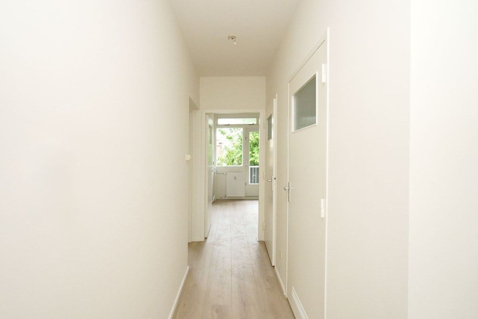 Escamplaan 378, Den Haag foto-6