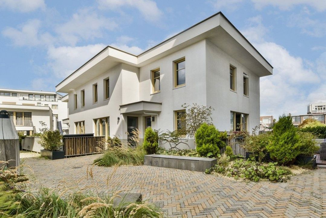 Zeesluisweg 82 G, Den Haag
