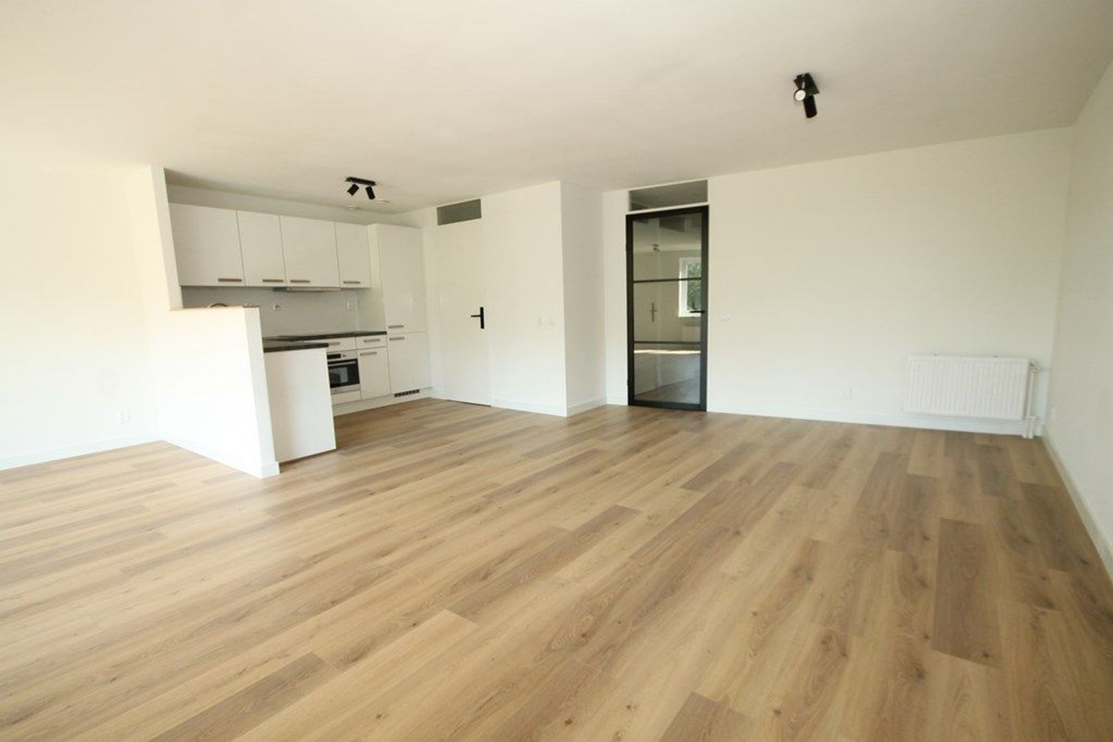 Mies Ruthplaats 32, Leiden foto-0