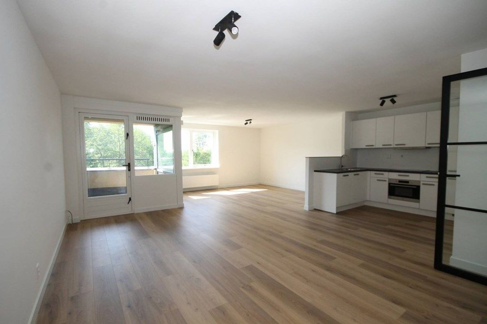 Mies Ruthplaats 32, Leiden foto-1