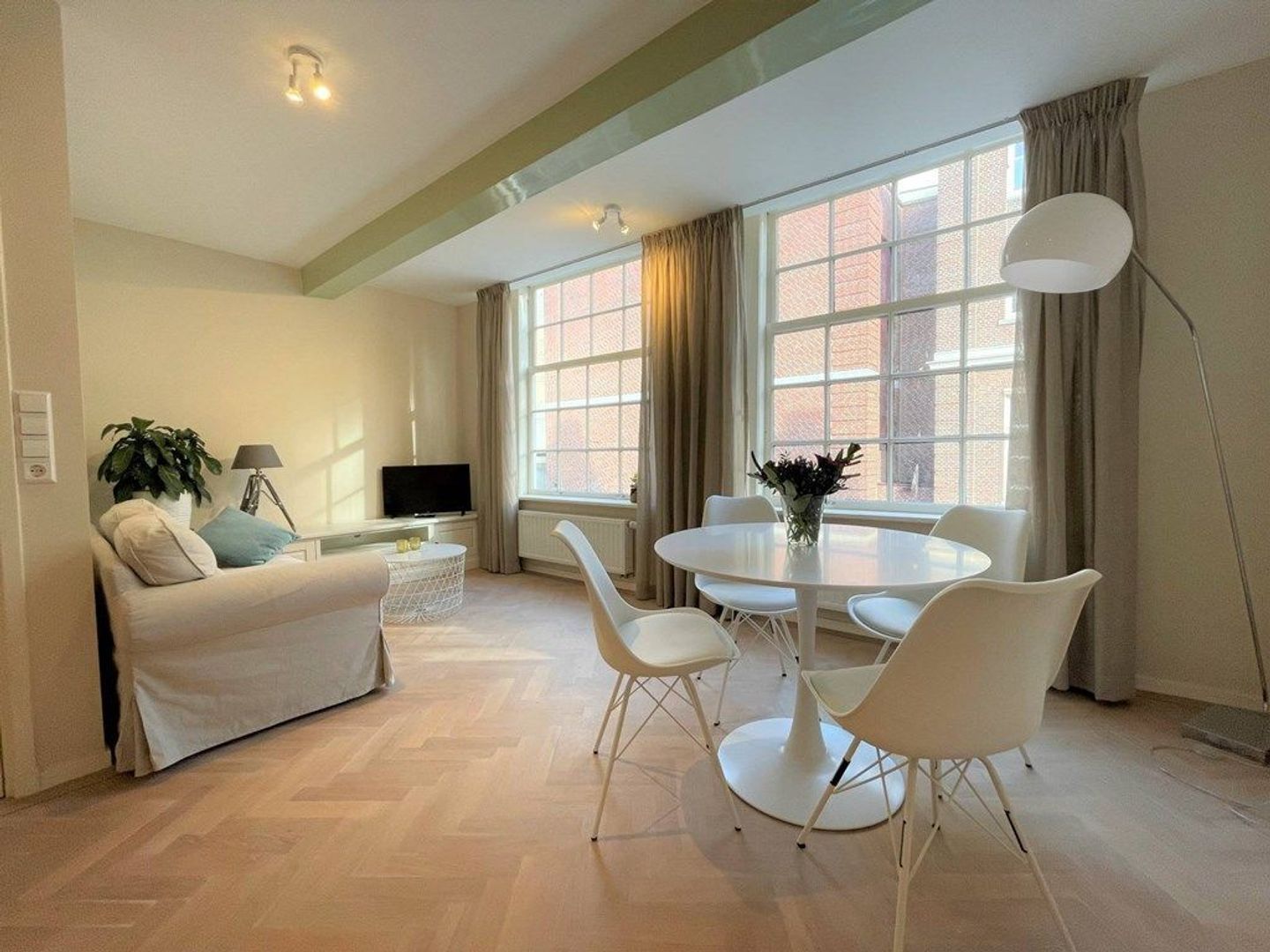 Nieuwsteeg 37, Leiden foto-0