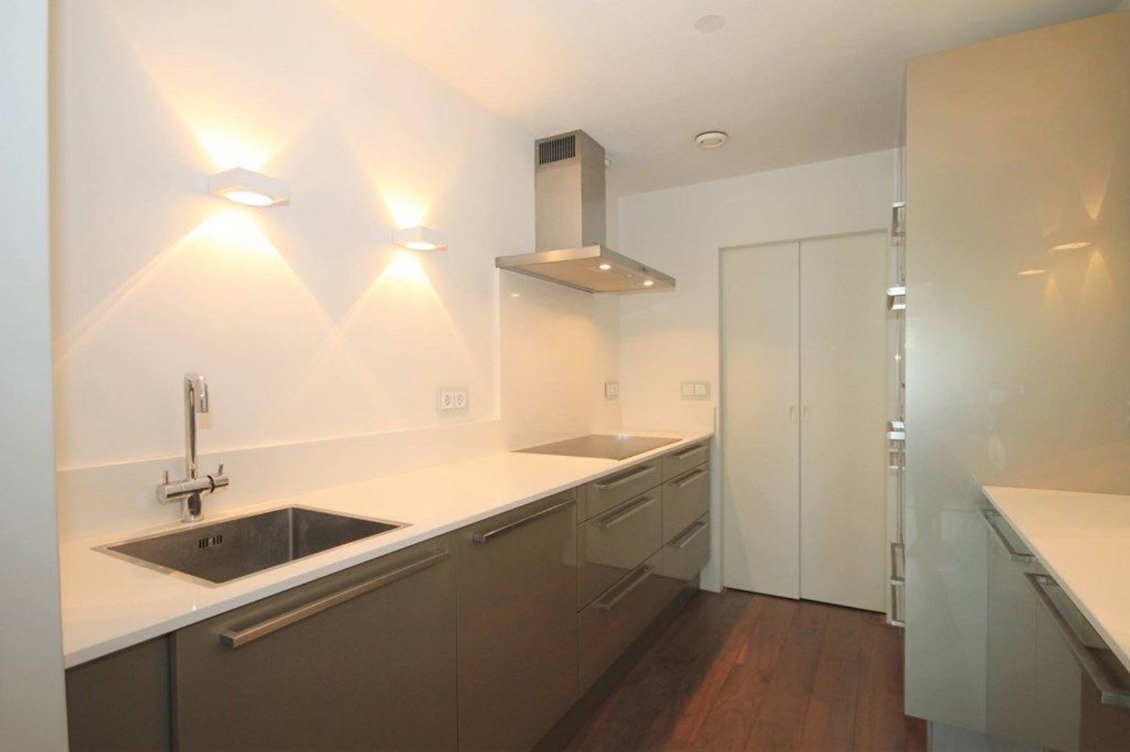 Waldeck Pyrmontkade 105, Den Haag foto-4