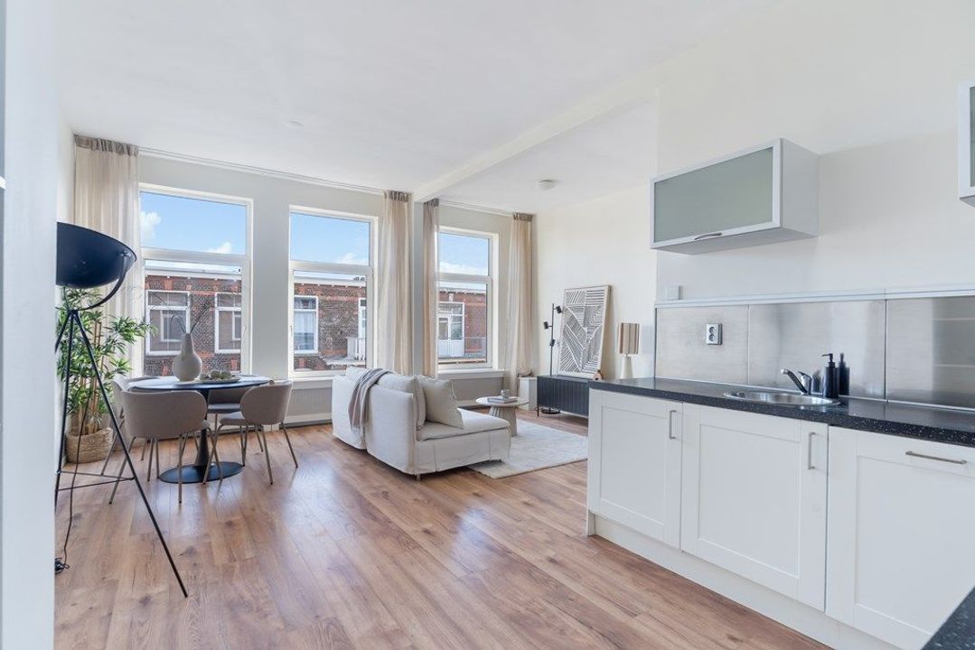 Van Tuyllstraat 20, Den Haag