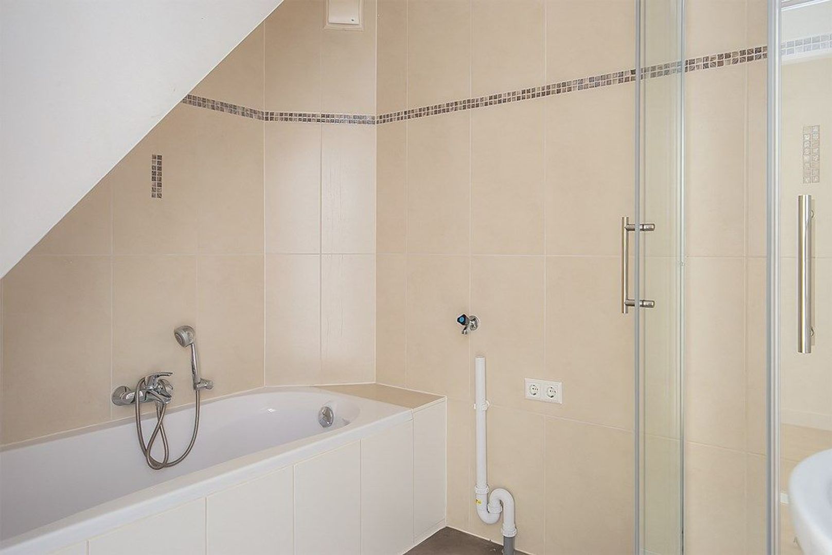 Koningin Wilhelminalaan 401, Voorburg foto-16