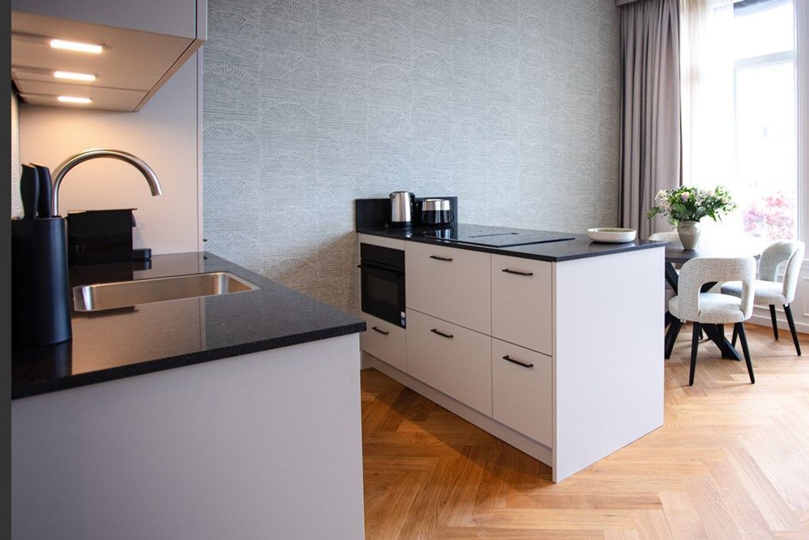 Nassauplein 20 B, Den Haag foto-2