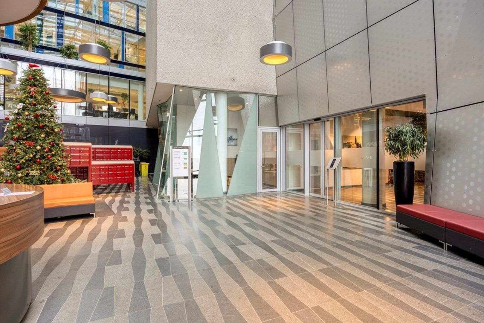 Kruisplein 1034, Rotterdam foto-31