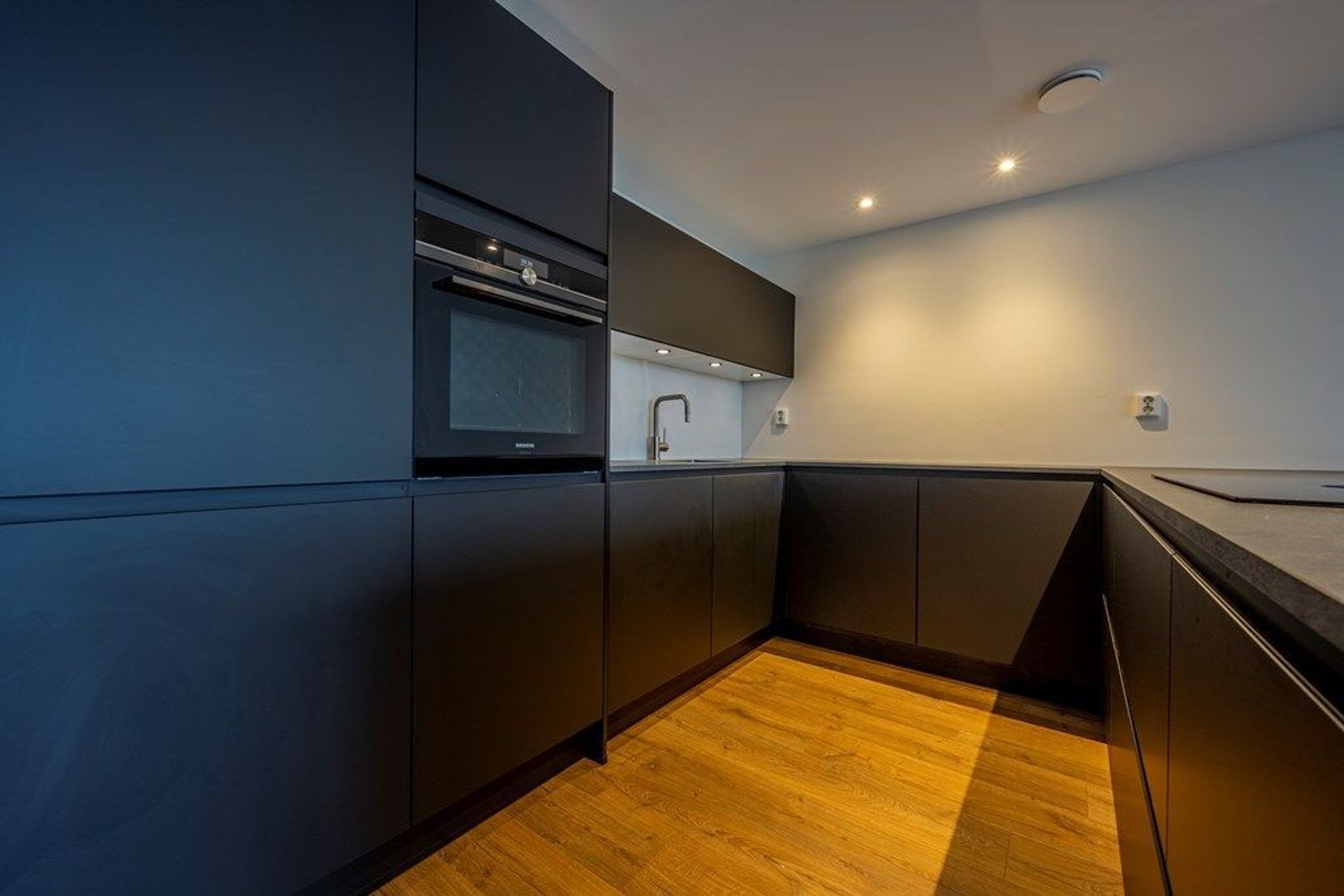 Churchillplein 80, Rotterdam foto-17