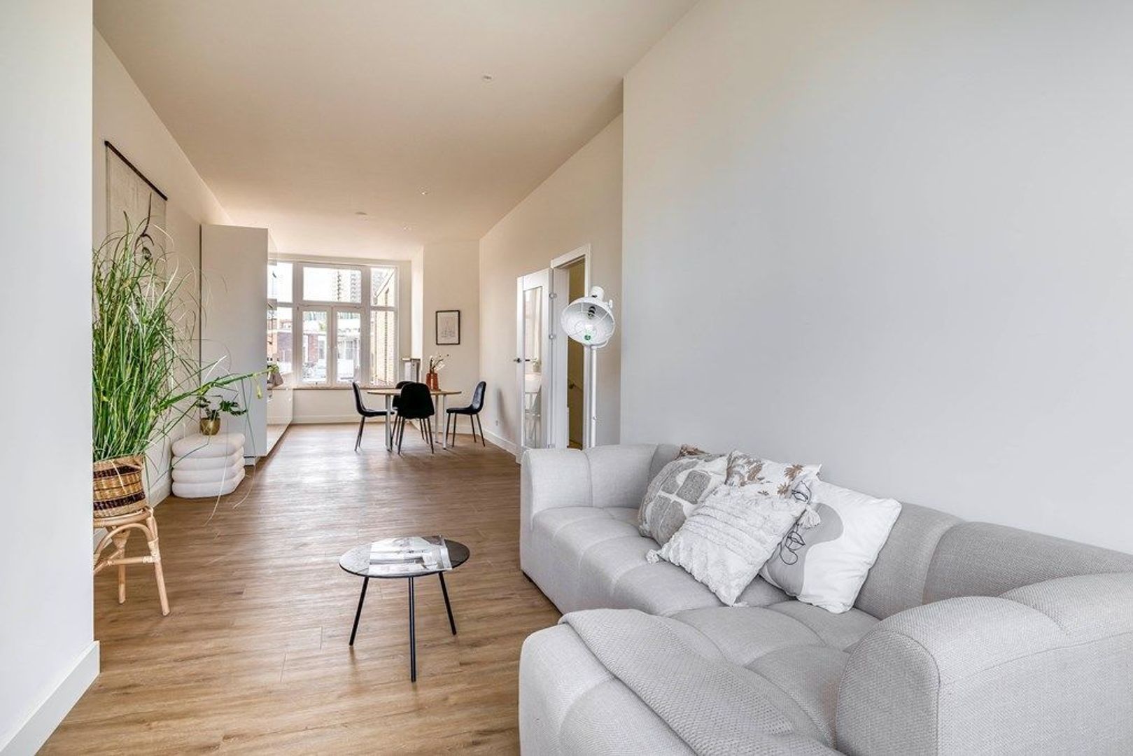 De Constant Rebecquestraat 42, Den Haag foto-12