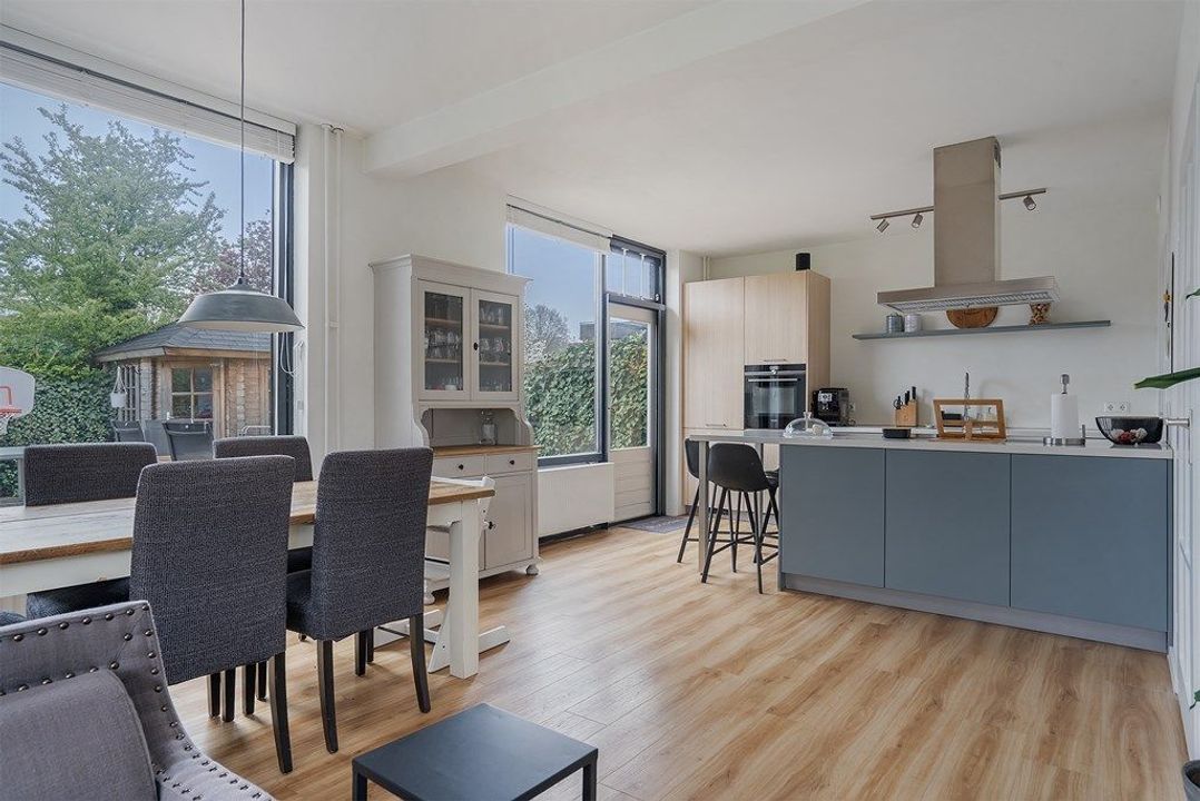 Rozentuin 8, Voorburg