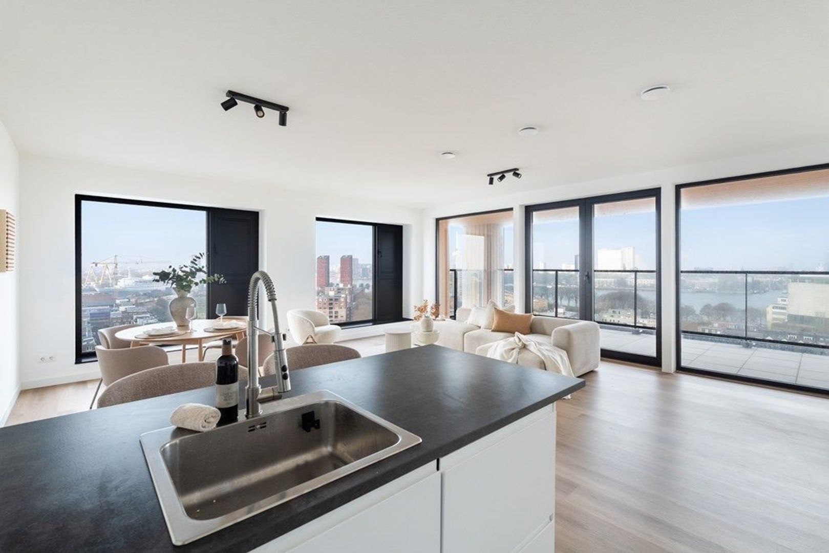 Maashaven N.Z. 835, Rotterdam foto-45