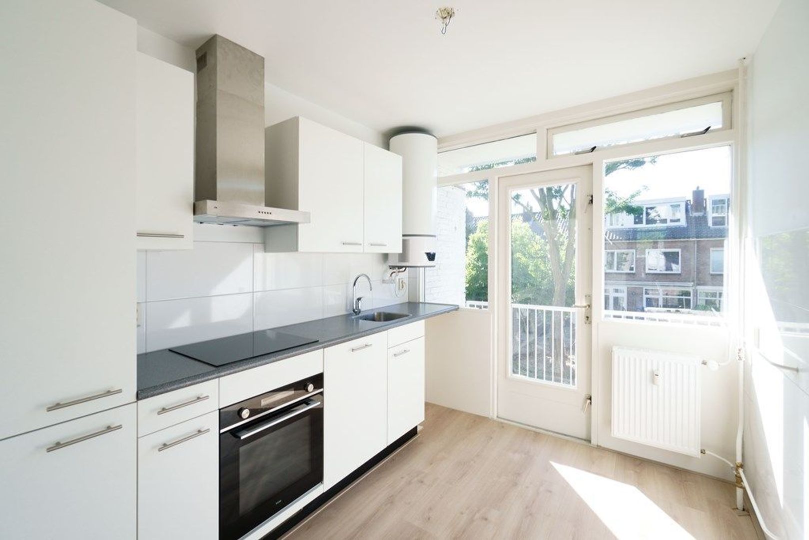 Escamplaan 398, Den Haag foto-4