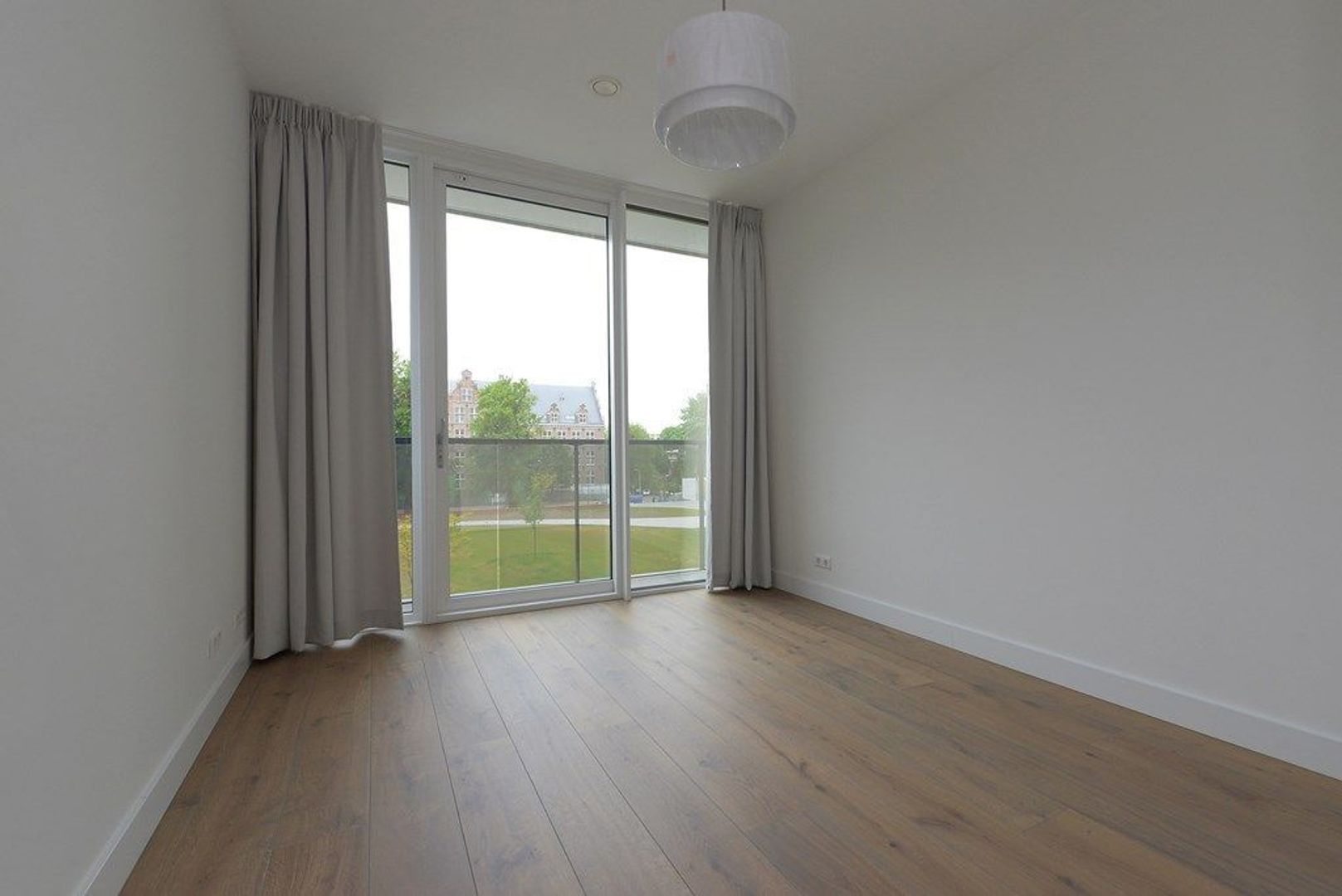 Oostduinplein 240, Den Haag foto-13