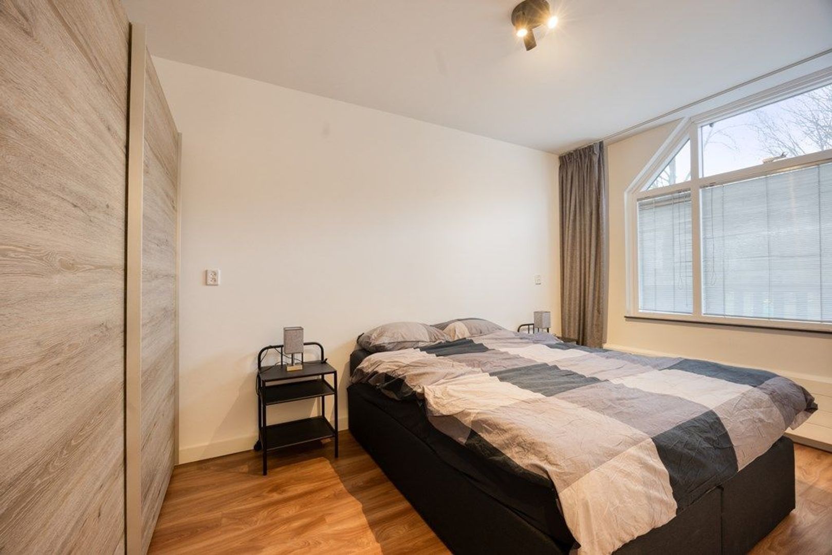 Sint-Jacobsplaats 106, Rotterdam foto-12