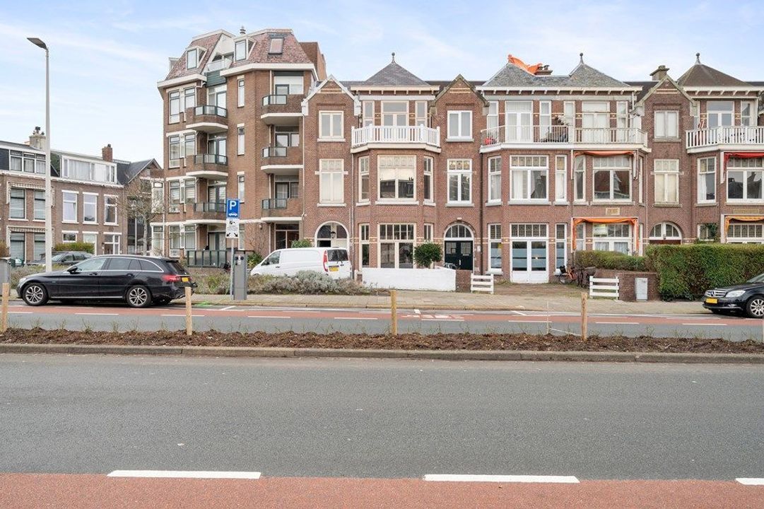 Badhuisweg 12, Den Haag
