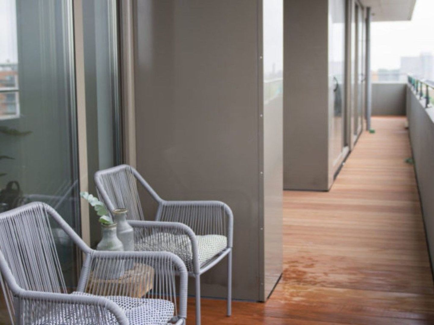 Martinus Nijhofflaan 2 F8, Delft foto-3