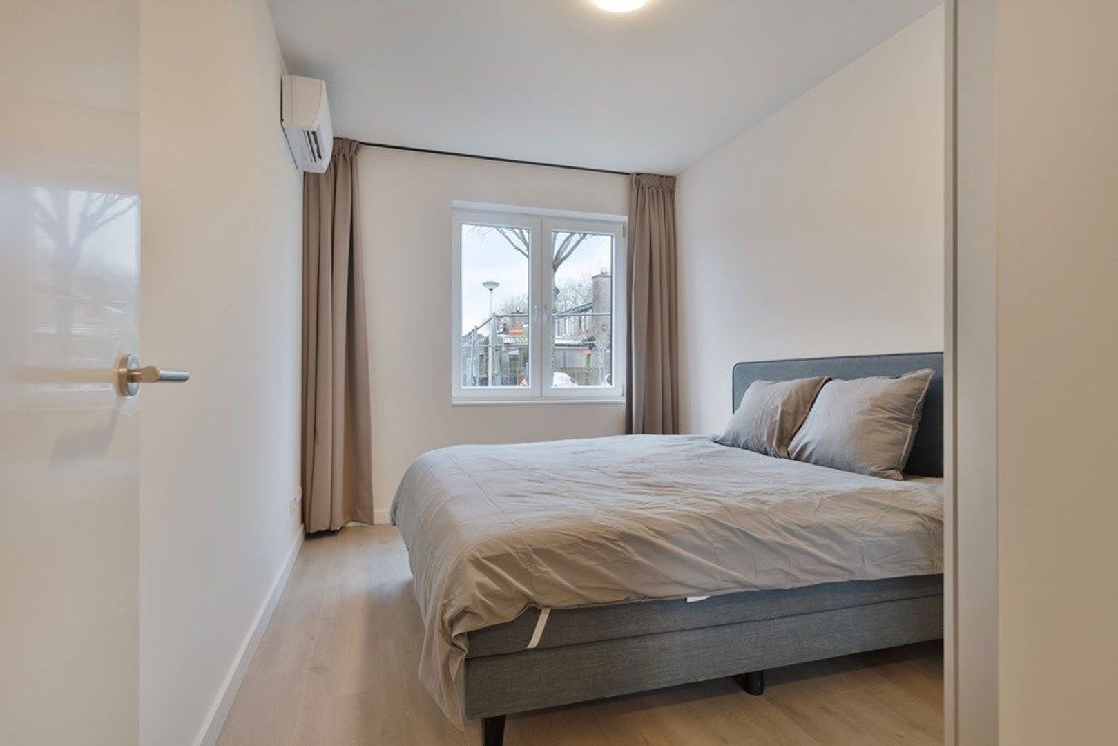 Ouverturelaan 67 L, Spijkenisse foto-5