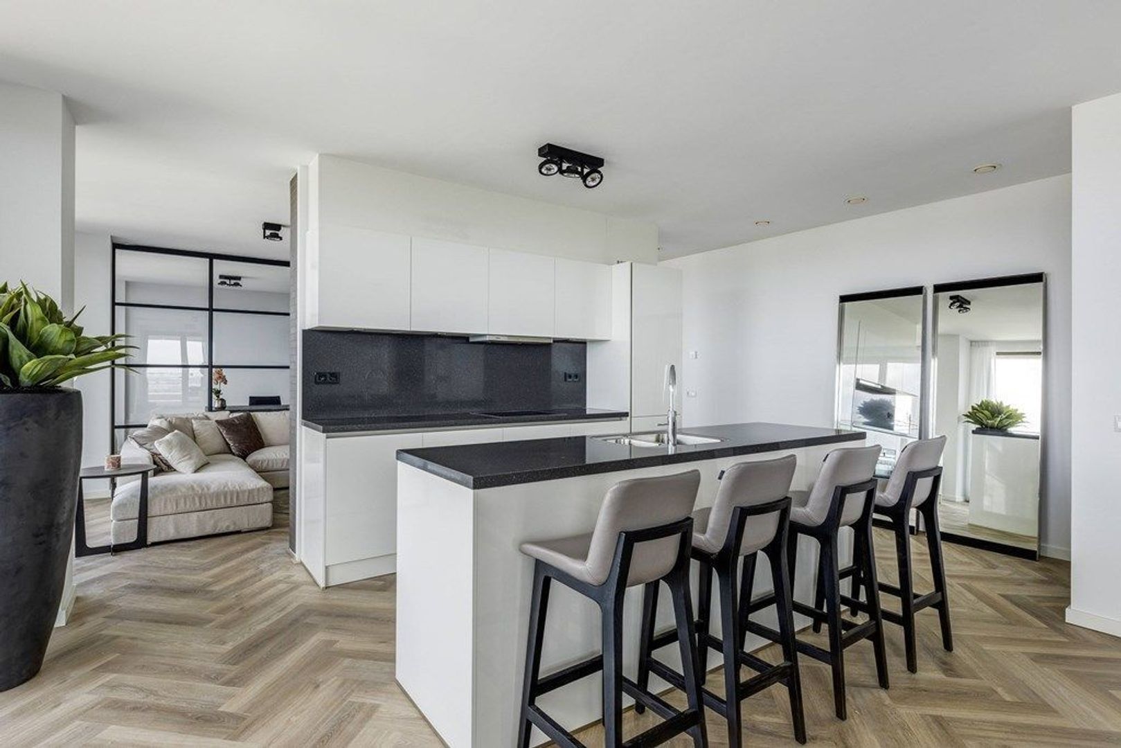 Martinus Nijhofflaan 2 Z4, Delft foto-10