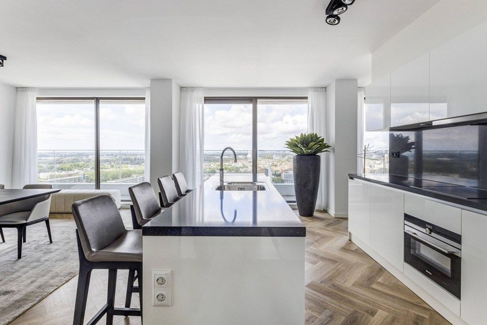 Martinus Nijhofflaan 2 Z4, Delft foto-11