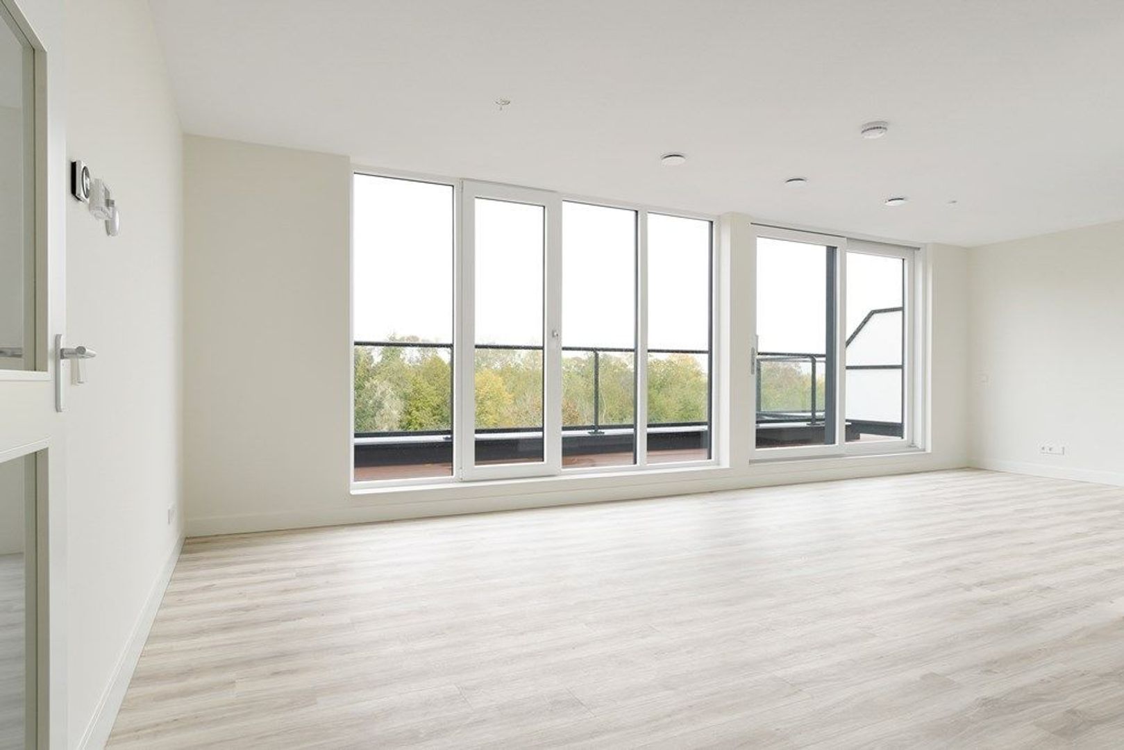 Stationsstraat 94, Rhoon foto-6