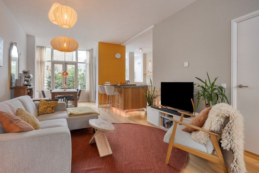 appartementen te huur op Chasséstraat 33