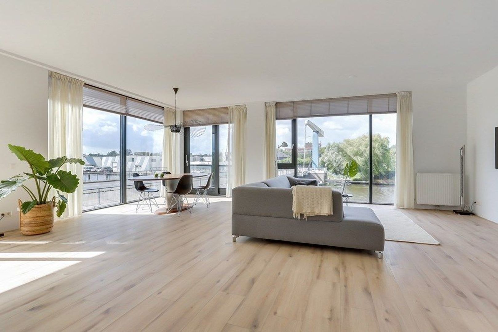 Haagweg 131, Leiden foto-0