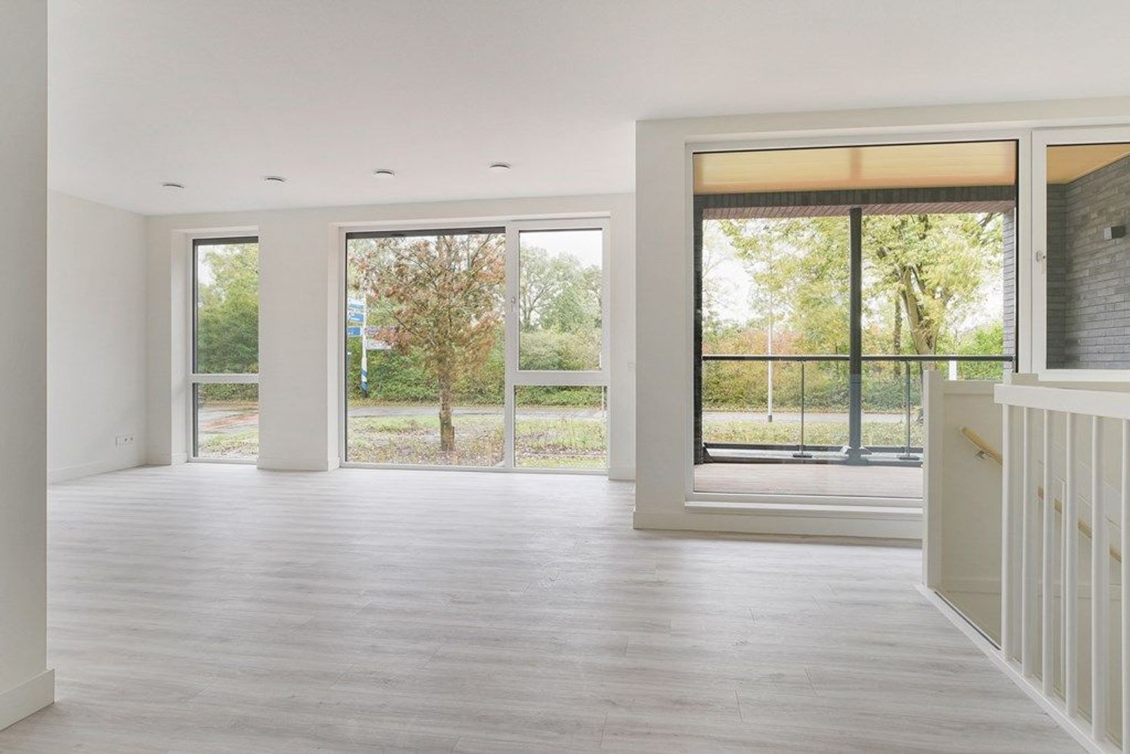 Stationsstraat 22, Rhoon foto-0