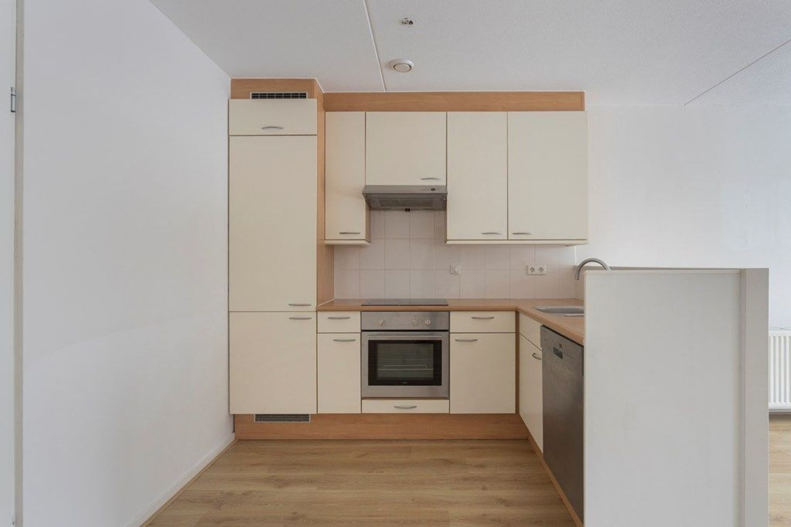 Middeldijkerplein 201, Barendrecht foto-4