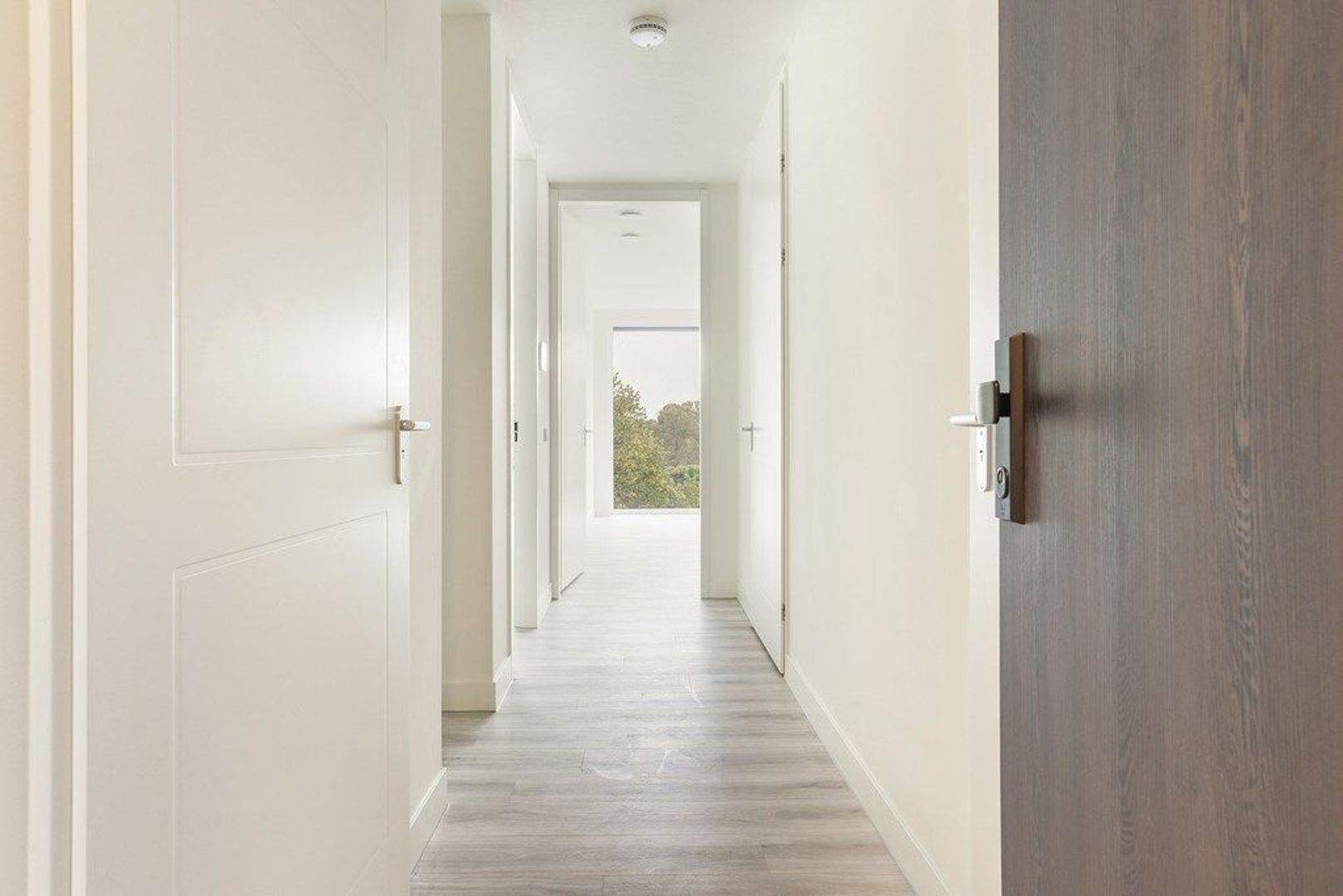 Stationsstraat 44, Rhoon foto-12