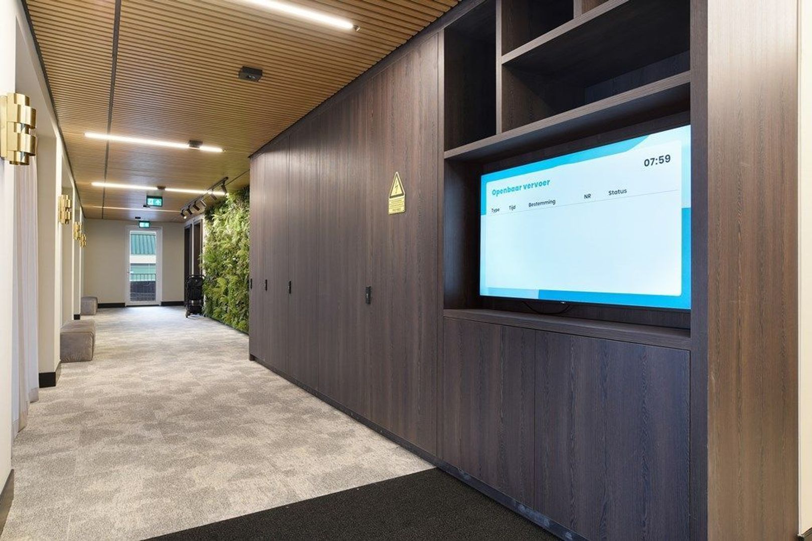 Stationsstraat 44, Rhoon foto-18