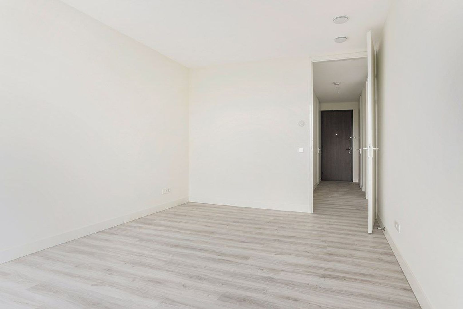 Stationsstraat 44, Rhoon foto-6