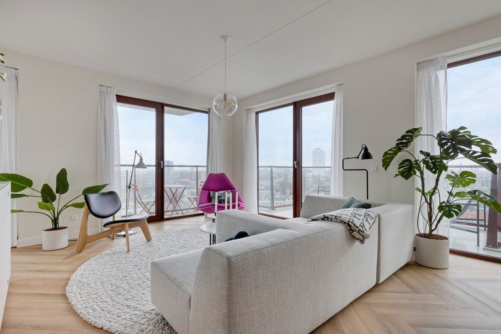 Baan 34 C12, Rotterdam foto-1